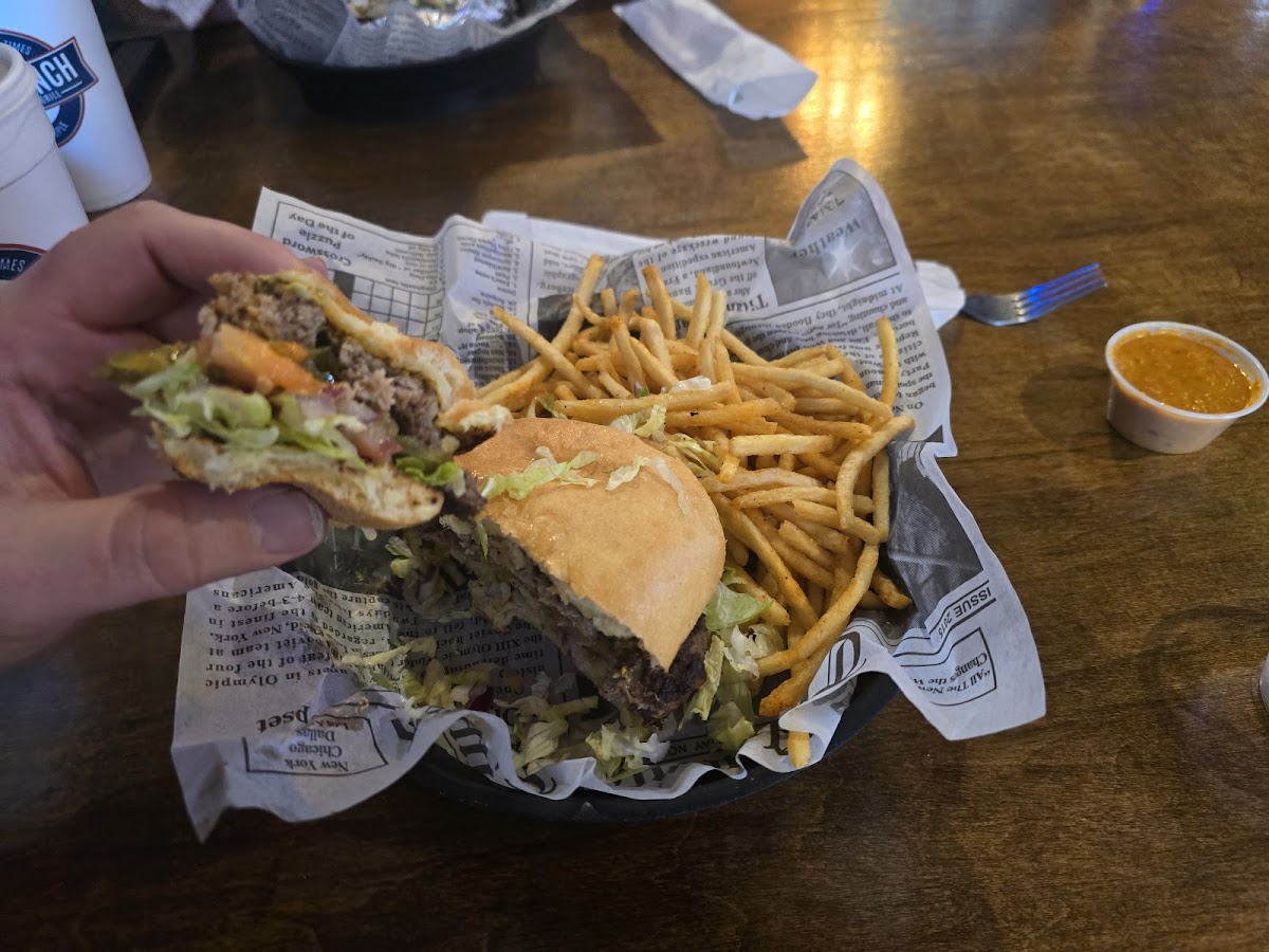 The Branch Neighborhood Grill-5